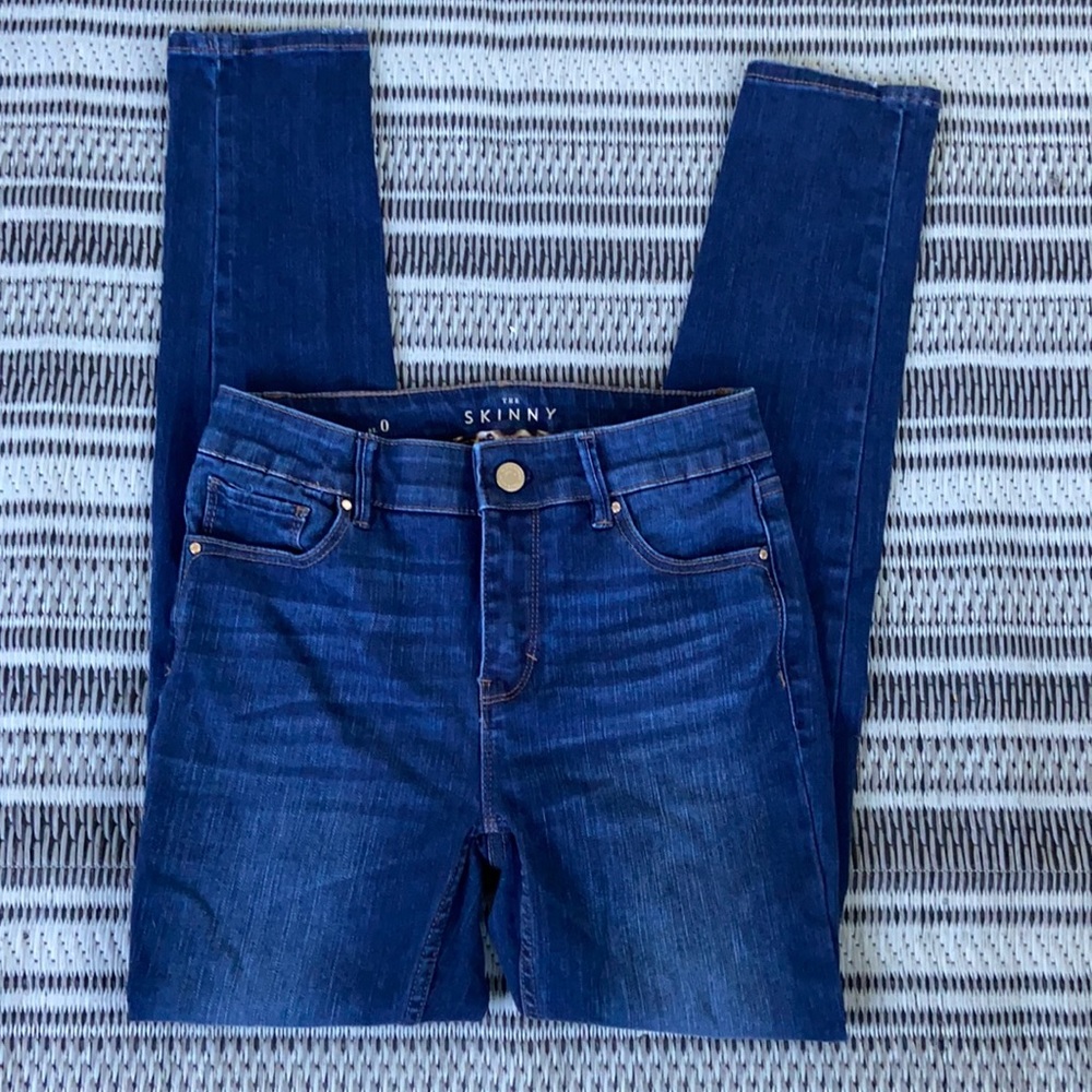 White House jeans